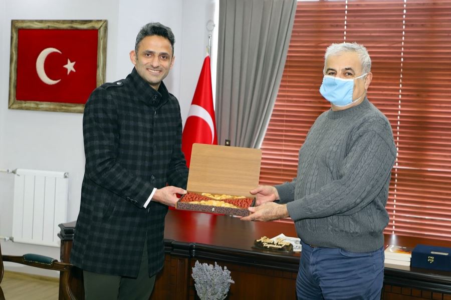 PROF. DR. HÜSEYİN ÖZGÜR