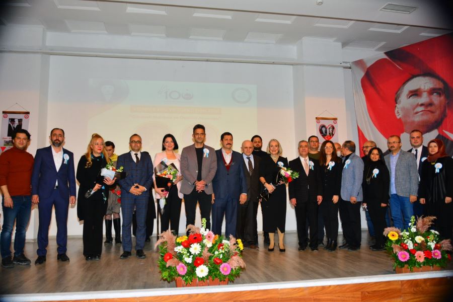 Kurtuluşumuzun 100. Yılı Etkinlikleri Kapsamında  Dr. Serra MENEKAY ve Sanatçı Pınar AYHAN Demirci’ ye Geldi