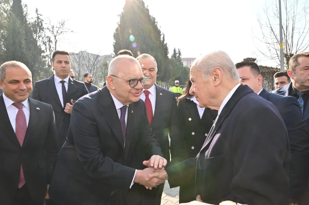 DEVLET BAHÇELİ MANİSALILARA HİTAP ETTİ