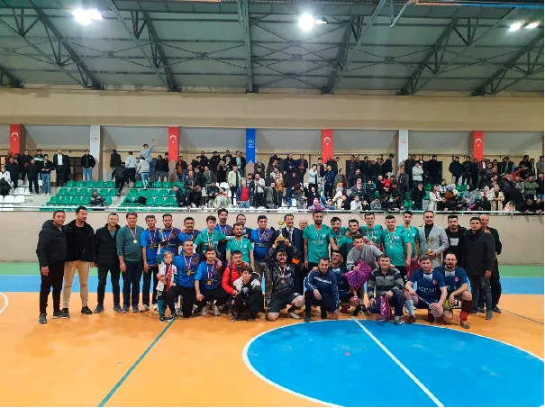 FUTSALDA ŞAMPİYON SEVİNÇLER FK