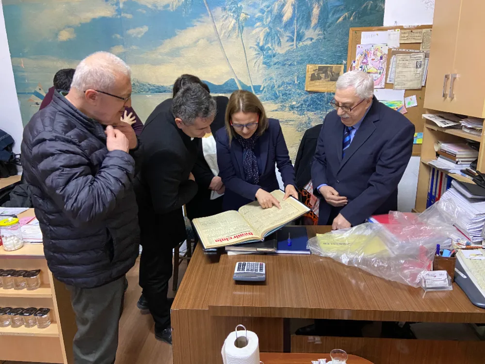 DEMİRCİ EĞİTİM FAKÜLTESİ’NDEN  GAZETEMİZİ ZİYARET
