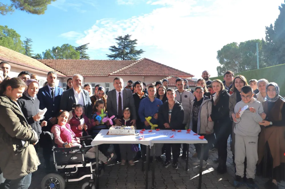 KAYMAKAMIMIZ FATİH BAYRAM, ÖZEL  GEREKSİNİMLİ ÖĞRENCİLERLE BULUŞTU