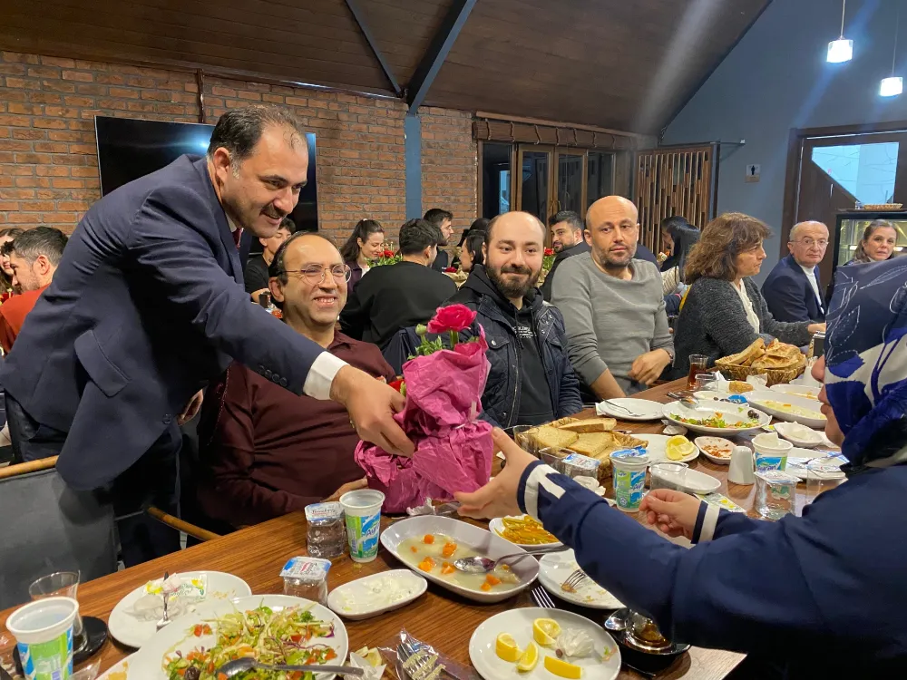 BAŞKAN ERKAN KARA, TIP BAYRAMINDA  DOKTORLARIMIZI AĞIRLADI