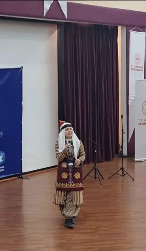 GENÇLERİMİZ DESTAN YAZIYOR
