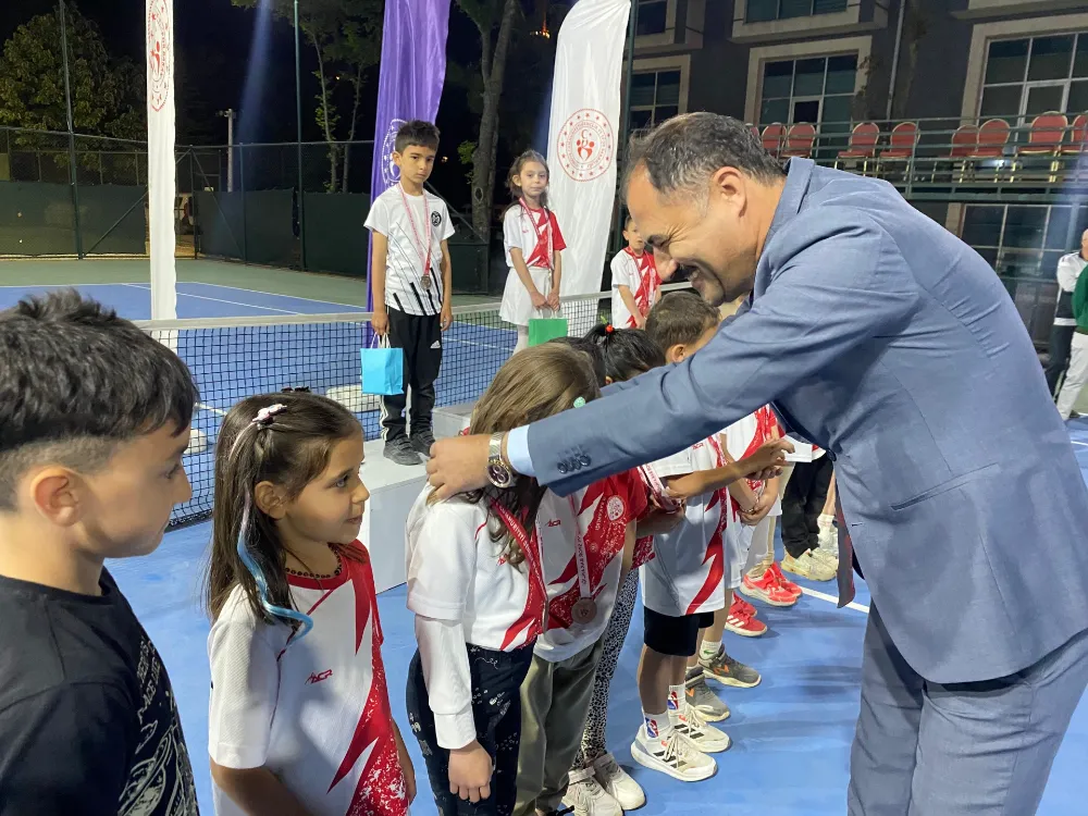 GENÇLİK HAFTASI TENİS TURNUVASI 