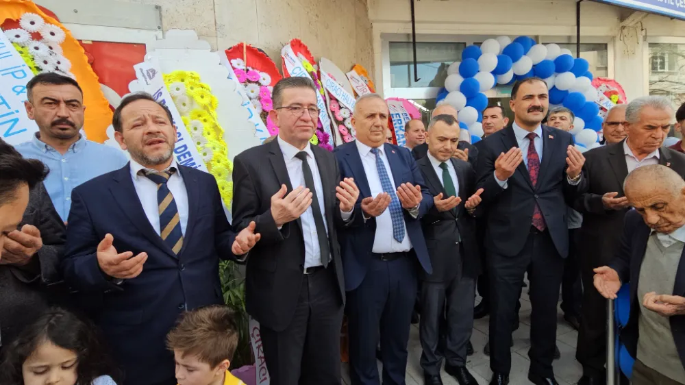 CAHİT ÇIRACI