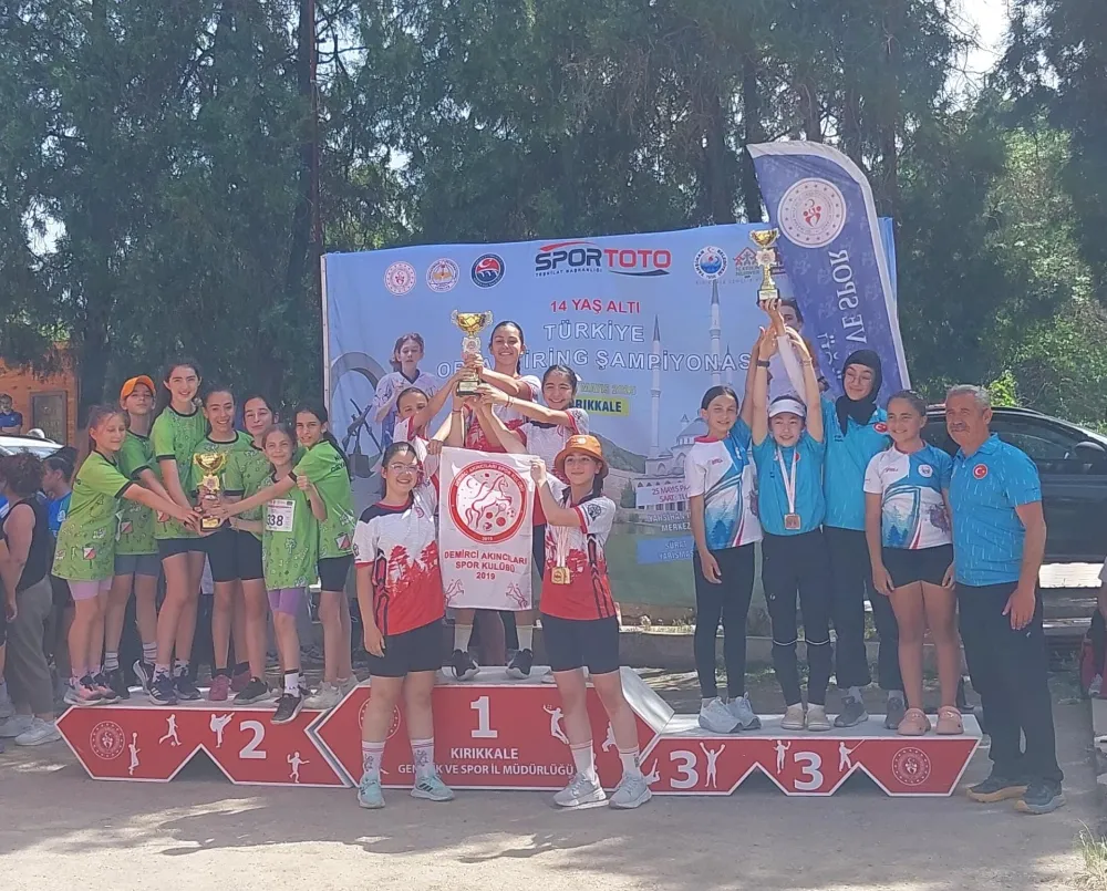 SPORCULARIMIZ  Madalyalarla Döndü