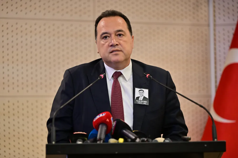 MANİSA BÜYÜKŞEHİR BELEDİYESİ’NİN  YENİ BAŞKANI BESİM DUTLULU