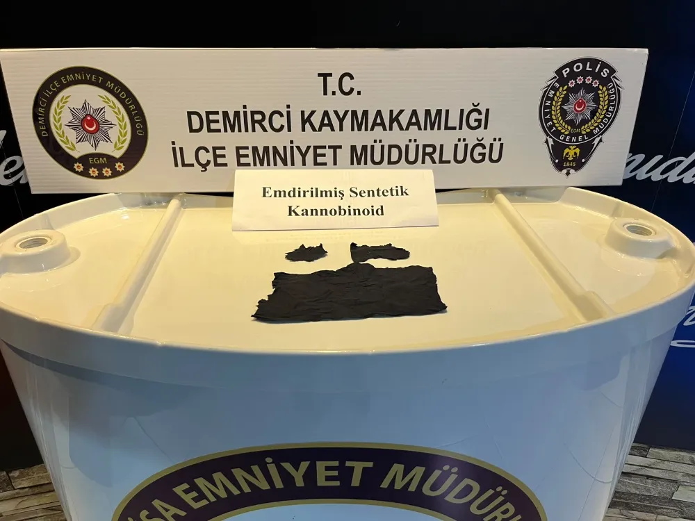 DEMİRCİ İLÇE EMNİYET MÜDÜRLÜĞÜNDEN UYUŞTURUCU OPERASYONU