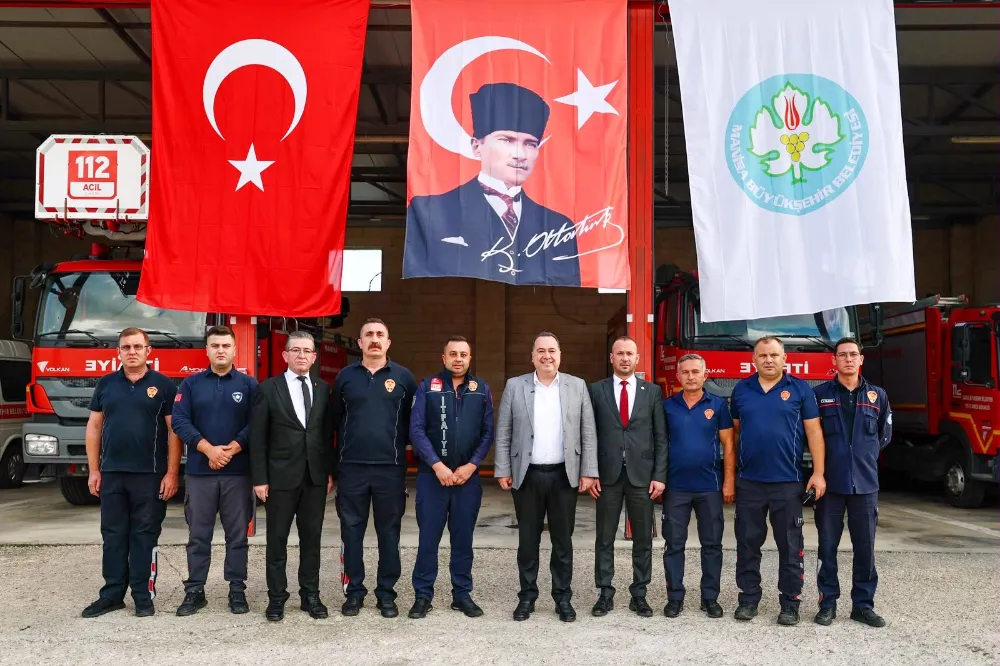 DEMİRCİ’DE ÜRETİCİYE TOHUM, YANGINLARA KARŞI TANKER DESTEĞİ
