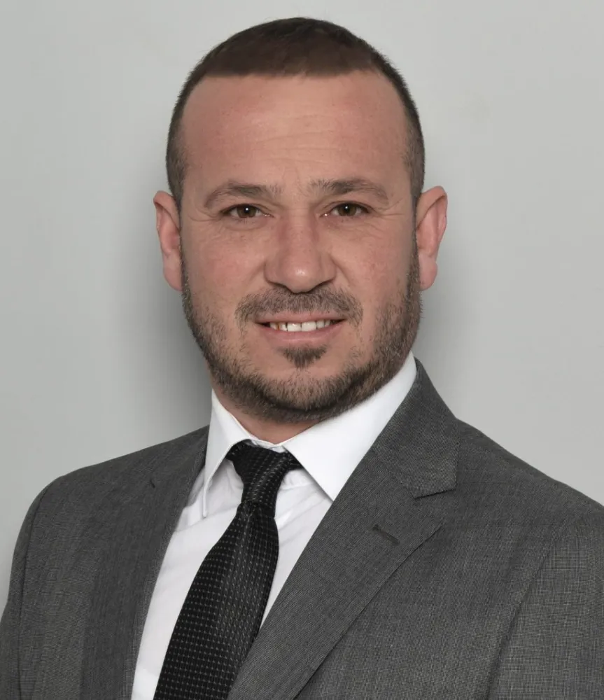 YENİ PARTİ DEMİRCİ İLÇE BAŞKANI ABDULLAH DEMİRKOL GÜVEN TAZELEDİ