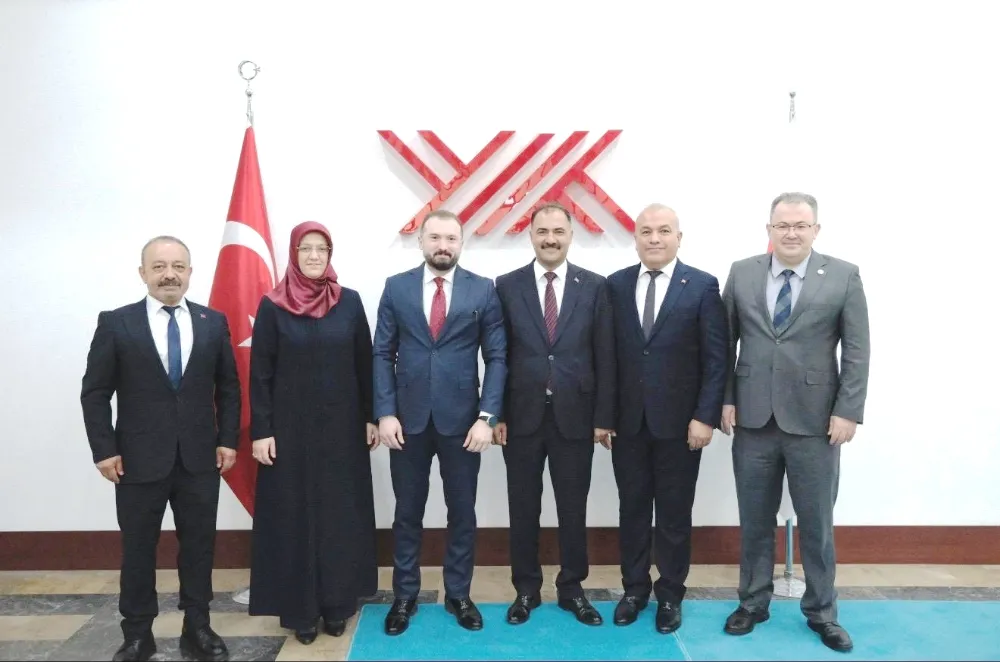 DEMİRCİ İÇİN ANKARA’DA ÖNEMLİ GÖRÜŞME 