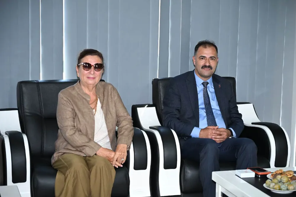 TİCARET ESKİ BAKANI RUHSAR PEKCAN’DAN ZİYARET   