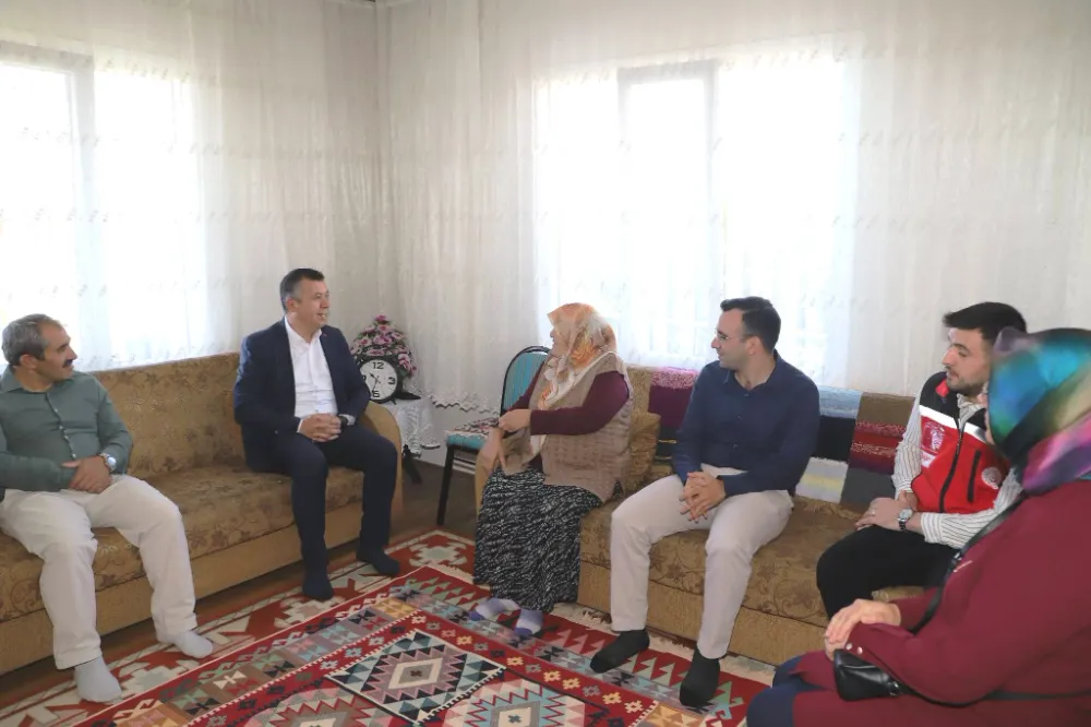 KAYMAKAMIMIZ  FATİH  BAYRAM  ŞEHİT VE GAZİ AİLELERİNİ ZİYARET ETTİ